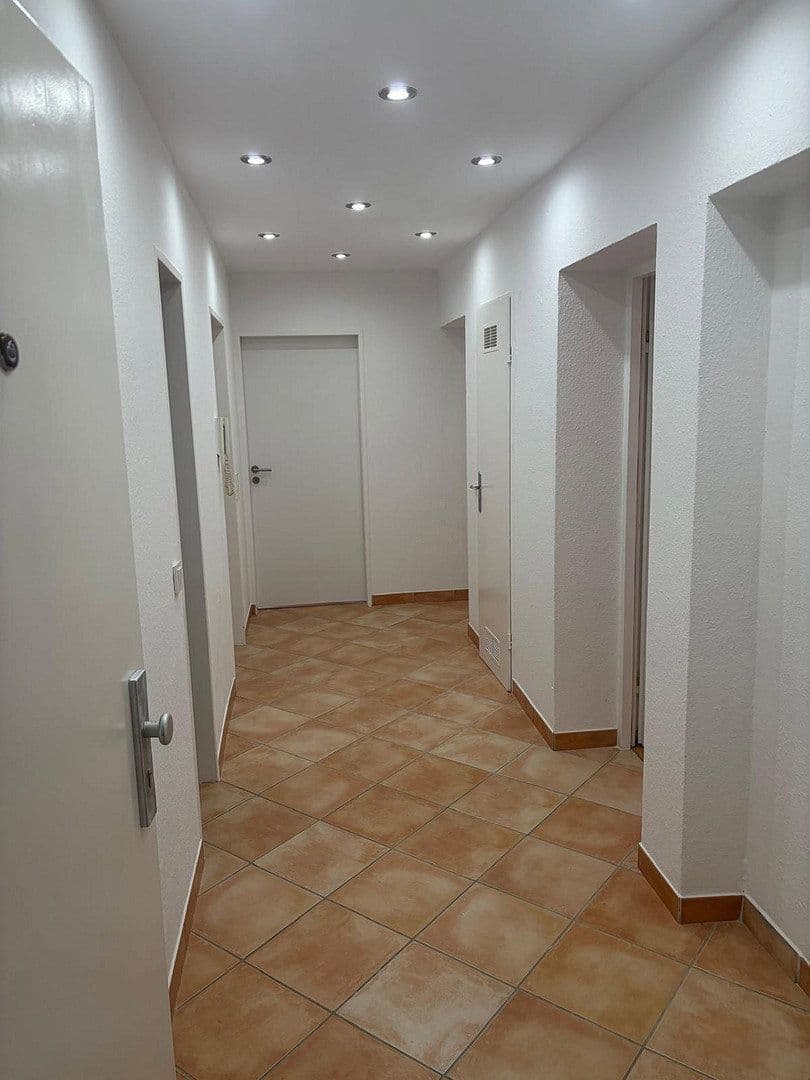 Predaj bytu 3-izbový 76 m², Schildsheiderstr, Erkrath, Severné Porýnie - Westfálsko Predaj bytu 3-izbový 76 m², Schildsheiderstr, Erkrath, Severné Porýnie - Westfálsko