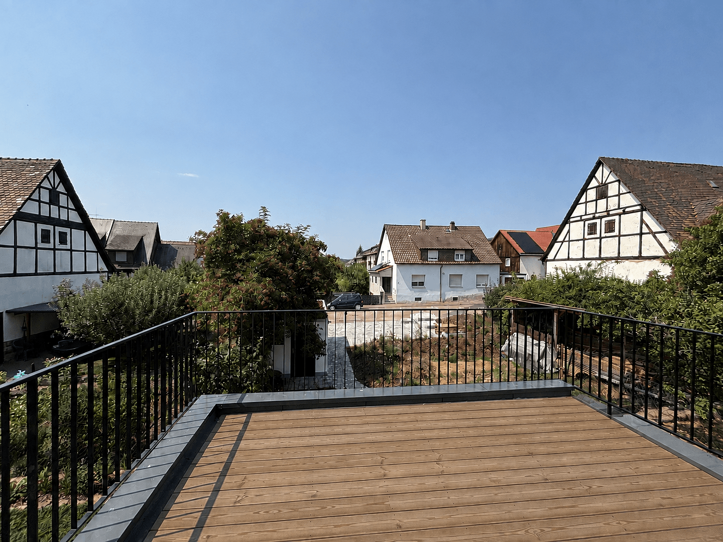 Prenájom bytu 4-izbový 147 m², Niefern-Öschelbronn, Bádensko-Wurttembersko Prenájom bytu 4-izbový 147 m², Niefern-Öschelbronn, Bádensko-Wurttembersko