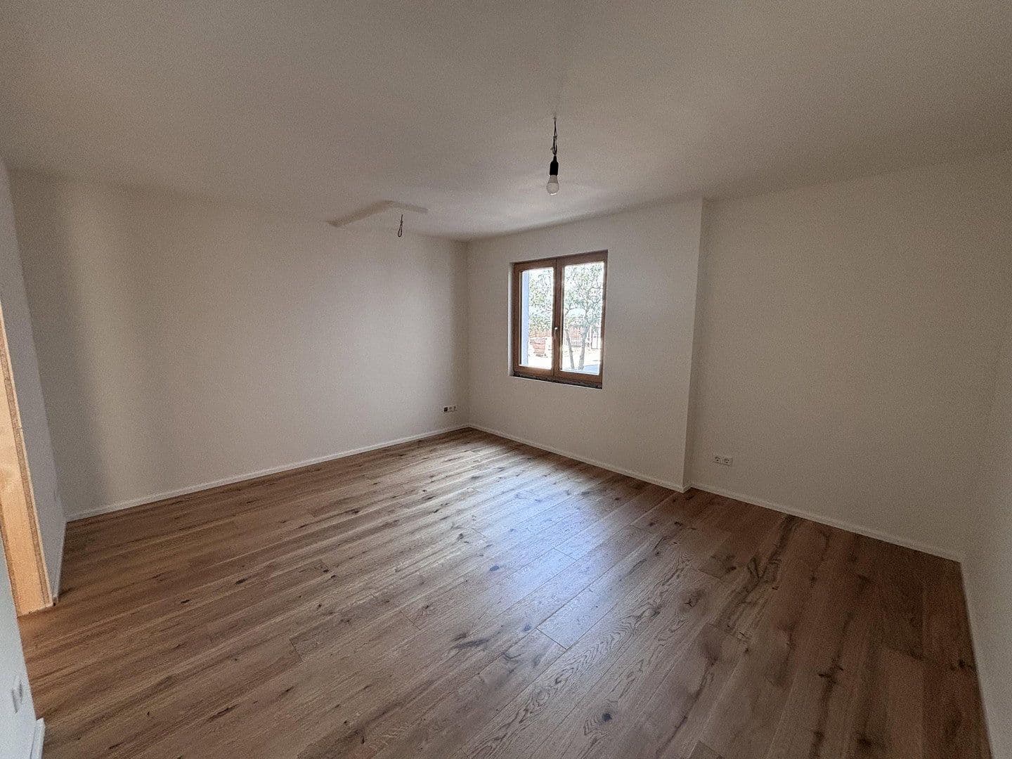 Prenájom bytu 3-izbový 133 m², Niefern-Öschelbronn, Bádensko-Wurttembersko Prenájom bytu 3-izbový 133 m², Niefern-Öschelbronn, Bádensko-Wurttembersko
