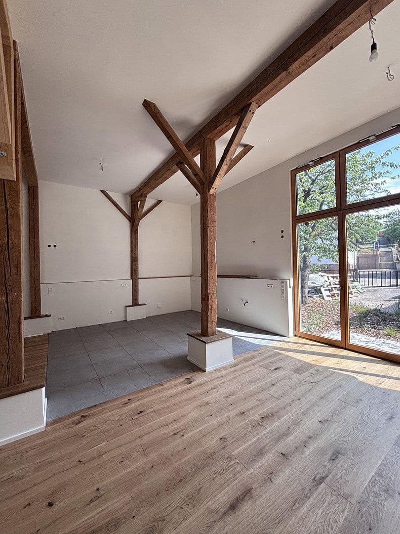 Prenájom bytu 3-izbový 133 m², Niefern-Öschelbronn, Bádensko-Wurttembersko Prenájom bytu 3-izbový 133 m², Niefern-Öschelbronn, Bádensko-Wurttembersko