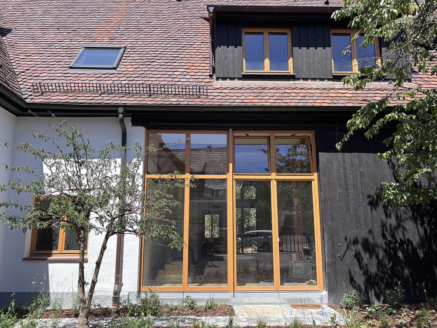 Prenájom bytu 3-izbový 133 m², Niefern-Öschelbronn, Bádensko-Wurttembersko Prenájom bytu 3-izbový 133 m², Niefern-Öschelbronn, Bádensko-Wurttembersko