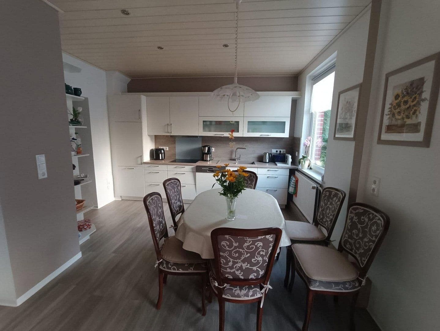 Predaj domu 190 m², pozemok 1.980 m², Güstrow, Meklenbursko-Predpomoransko Predaj domu 190 m², pozemok 1.980 m², Güstrow, Meklenbursko-Predpomoransko