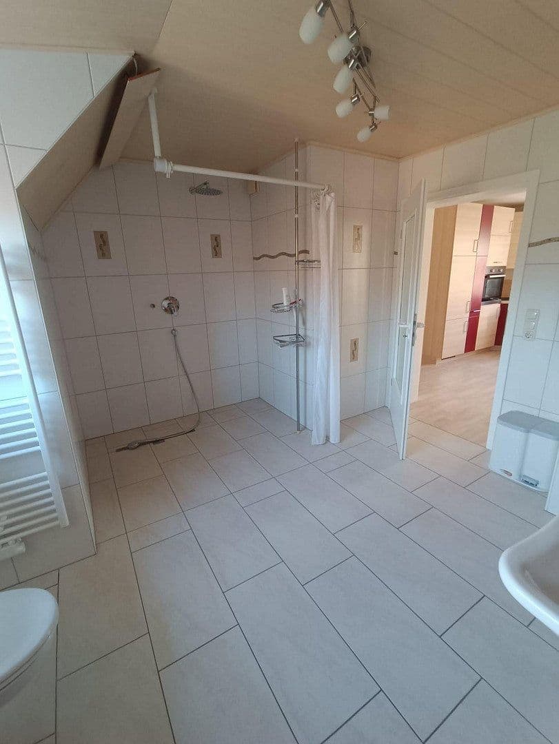 Predaj domu 190 m², pozemok 1.980 m², Güstrow, Meklenbursko-Predpomoransko Predaj domu 190 m², pozemok 1.980 m², Güstrow, Meklenbursko-Predpomoransko