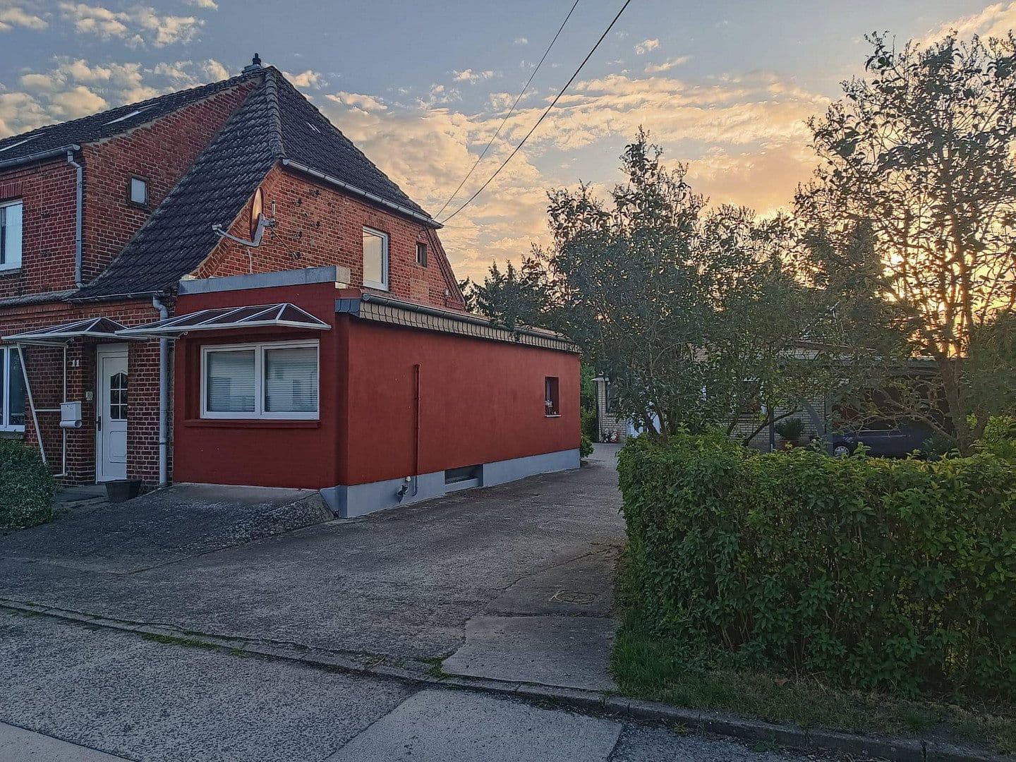 Predaj domu 190 m², pozemok 1.980 m², Güstrow, Meklenbursko-Predpomoransko Predaj domu 190 m², pozemok 1.980 m², Güstrow, Meklenbursko-Predpomoransko