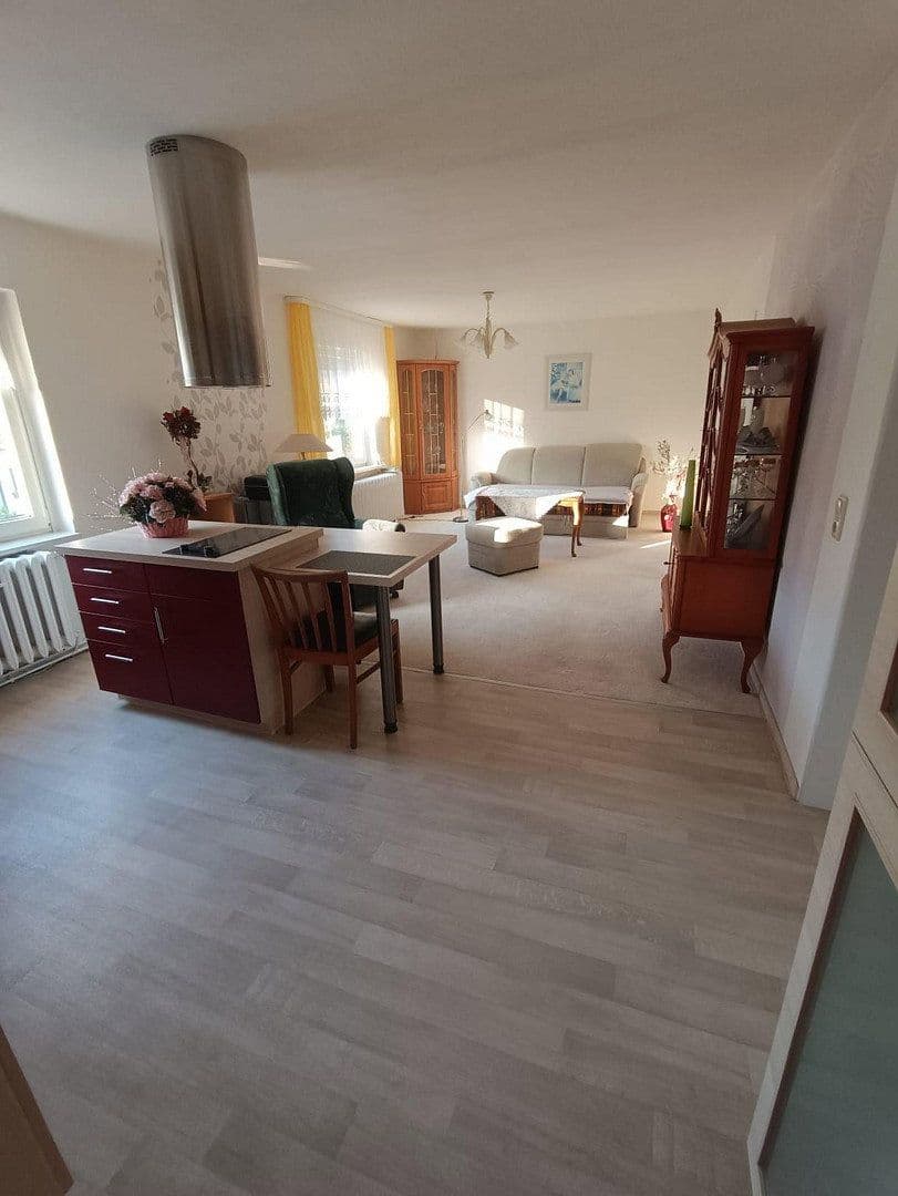Predaj domu 190 m², pozemok 1.980 m², Güstrow, Meklenbursko-Predpomoransko Predaj domu 190 m², pozemok 1.980 m², Güstrow, Meklenbursko-Predpomoransko