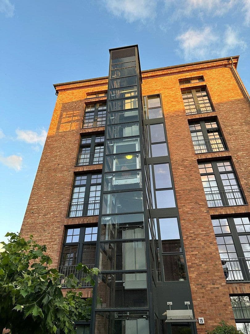 Predaj bytu 4-izbový 147 m², Berlin, Berlín Predaj bytu 4-izbový 147 m², Berlin, Berlín