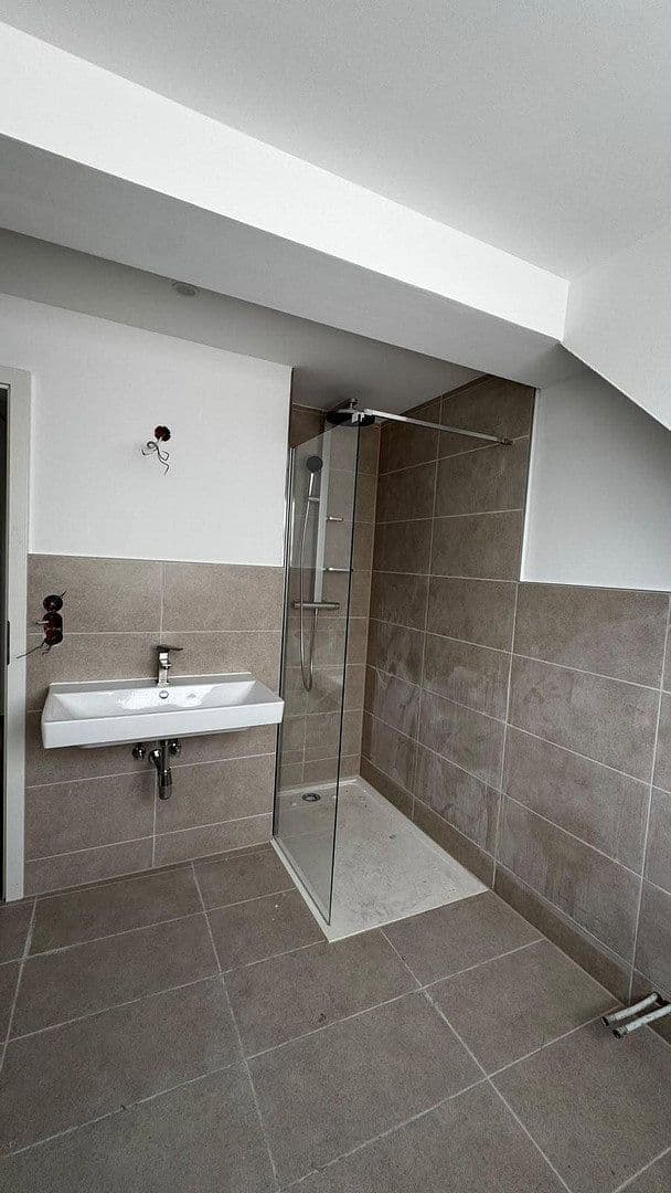 Prenájom bytu 1-izbový 49 m², Mannheim, Bádensko-Wurttembersko Prenájom bytu 1-izbový 49 m², Mannheim, Bádensko-Wurttembersko