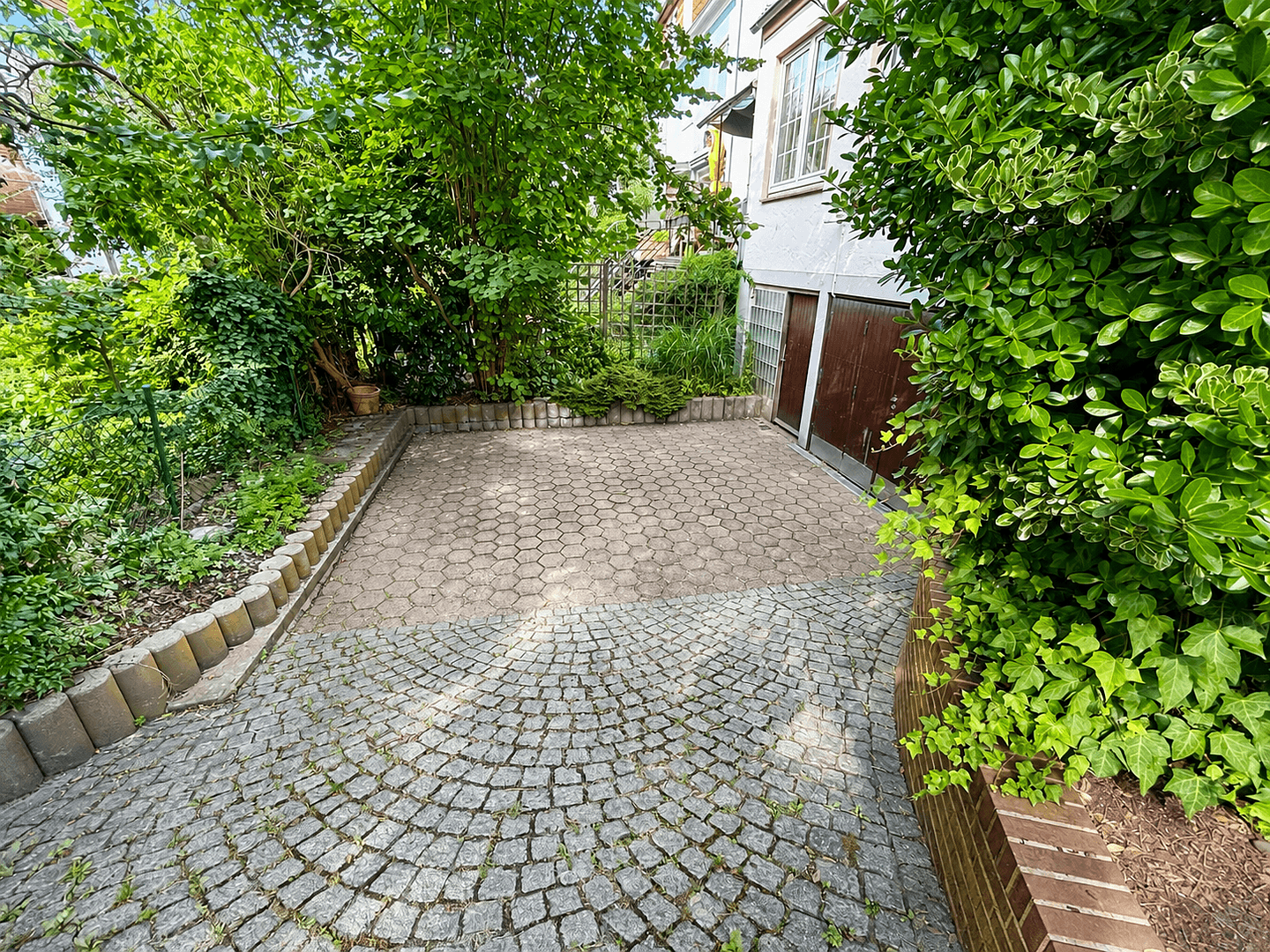 Predaj domu 118 m², pozemok 104 m², Liebensteiner Straße 2, Bremen, Brémy Predaj domu 118 m², pozemok 104 m², Liebensteiner Straße 2, Bremen, Brémy