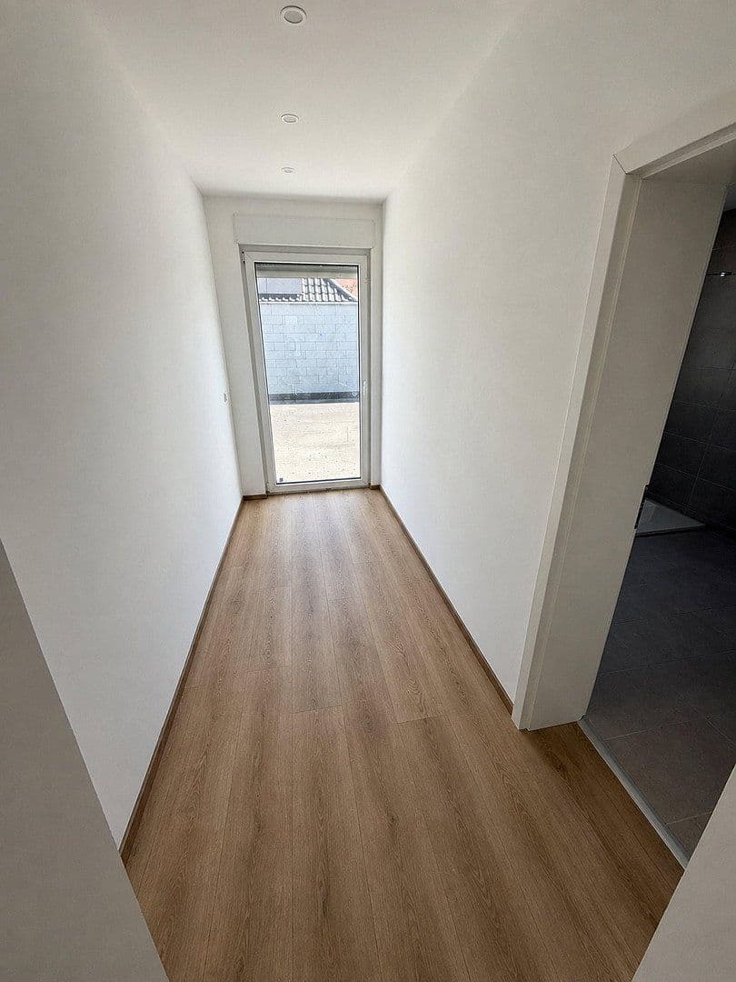 Predaj bytu 2-izbový 90 m², Mannheim, Bádensko-Wurttembersko Predaj bytu 2-izbový 90 m², Mannheim, Bádensko-Wurttembersko