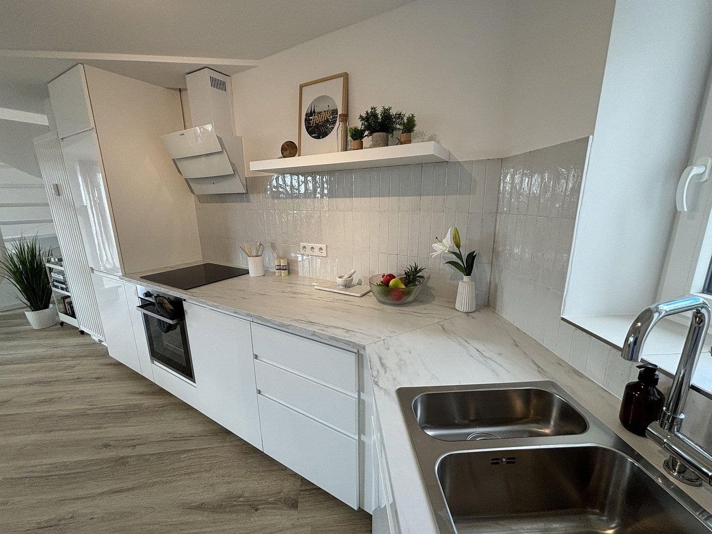Prenájom bytu 2-izbový 54 m², Bergisch Gladbacher Str. 135-137, Köln, Severné Porýnie - Westfálsko Prenájom bytu 2-izbový 54 m², Bergisch Gladbacher Str. 135-137, Köln, Severné Porýnie - Westfálsko