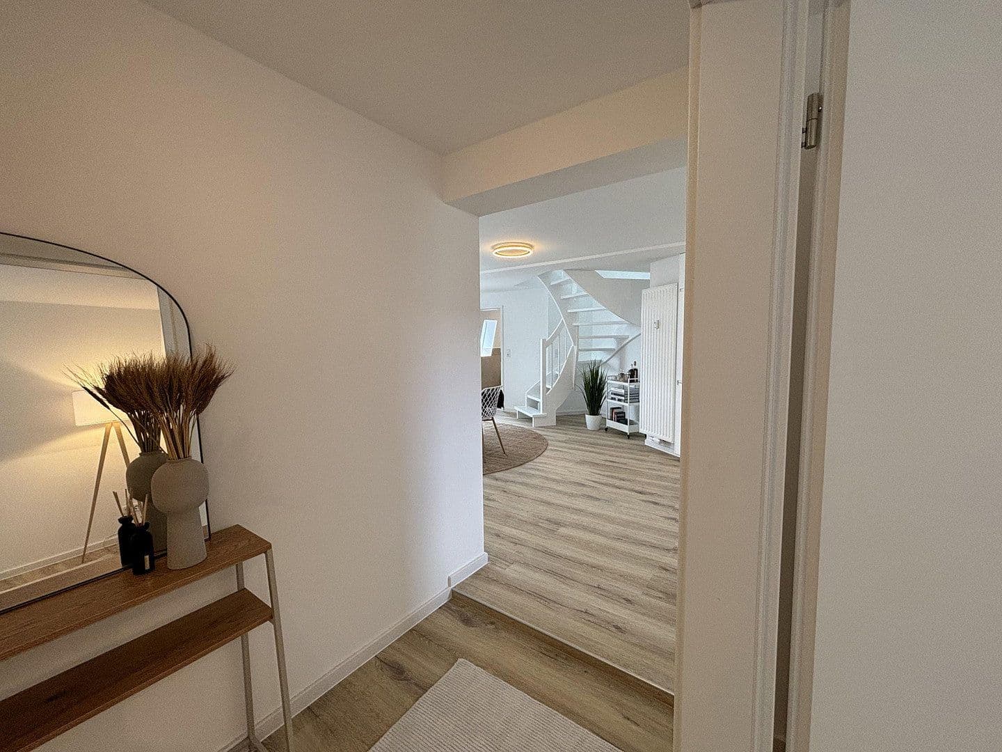 Prenájom bytu 2-izbový 54 m², Bergisch Gladbacher Str. 135-137, Köln, Severné Porýnie - Westfálsko Prenájom bytu 2-izbový 54 m², Bergisch Gladbacher Str. 135-137, Köln, Severné Porýnie - Westfálsko