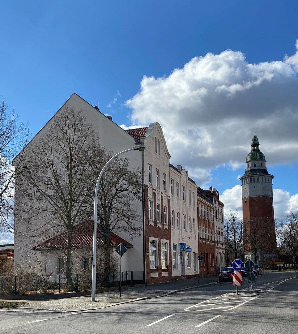 Prenájom bytu 4-izbový 127 m², Am Wasserturm 30, Finsterwalde, Brandenbursko Prenájom bytu 4-izbový 127 m², Am Wasserturm 30, Finsterwalde, Brandenbursko