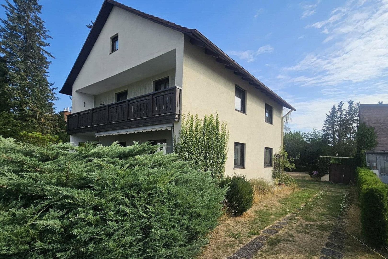 Predaj domu 110 m², pozemok 1.084 m², Olching, Bavorsko Predaj domu 110 m², pozemok 1.084 m², Olching, Bavorsko