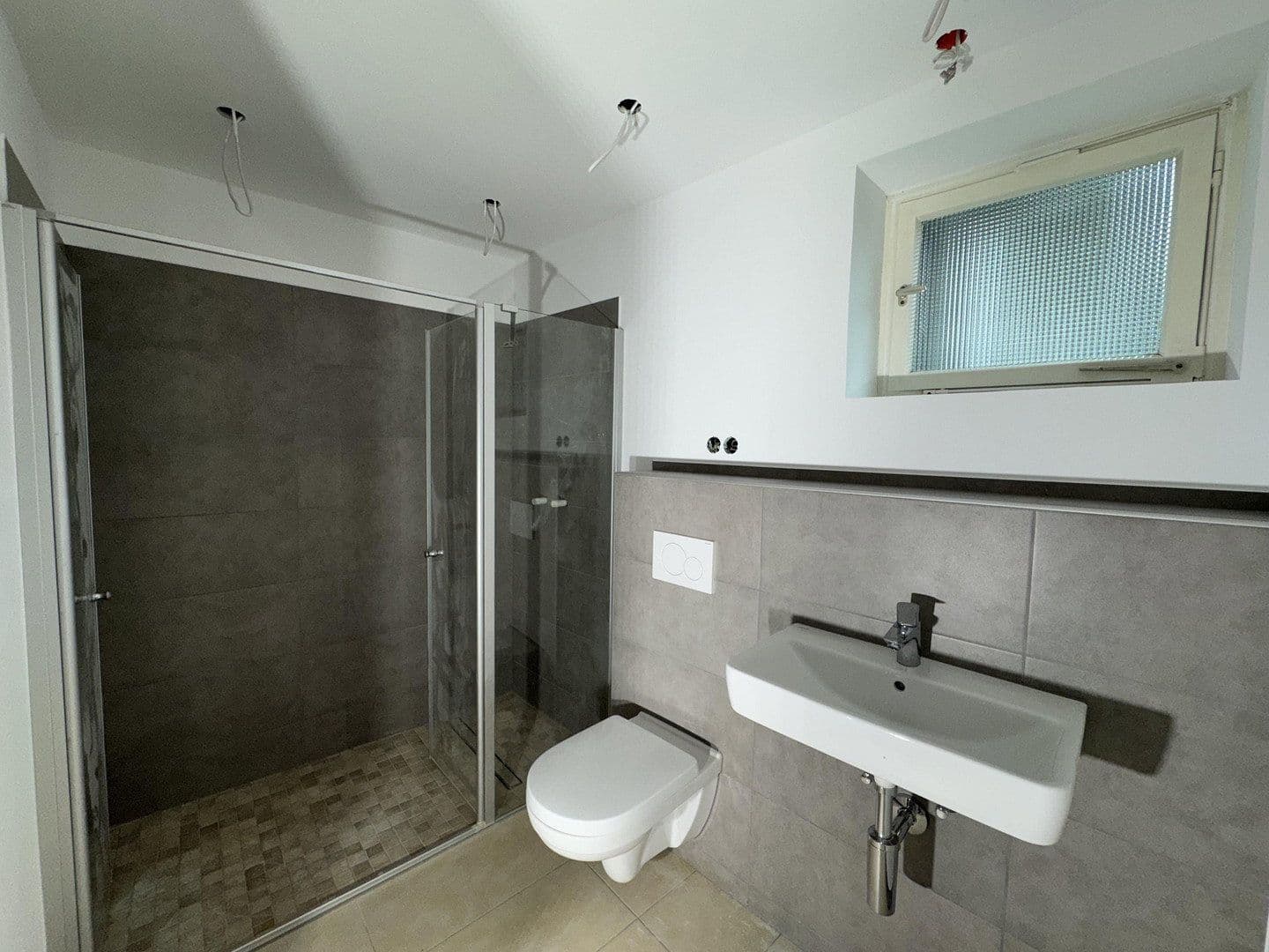 Prenájom domu 200 m², pozemok 324 m², Brensbach, Hesensko Prenájom domu 200 m², pozemok 324 m², Brensbach, Hesensko