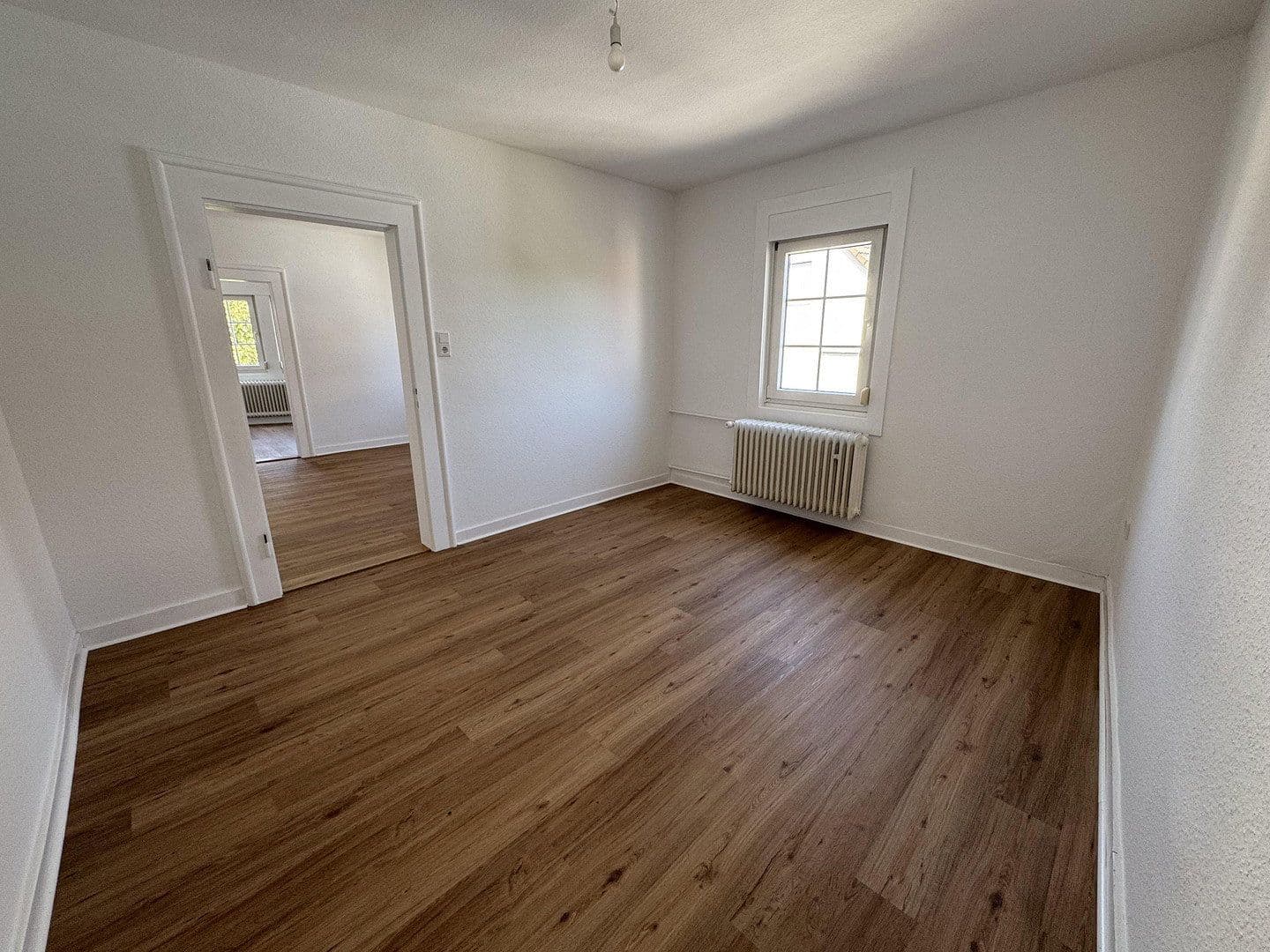 Prenájom domu 200 m², pozemok 324 m², Brensbach, Hesensko Prenájom domu 200 m², pozemok 324 m², Brensbach, Hesensko