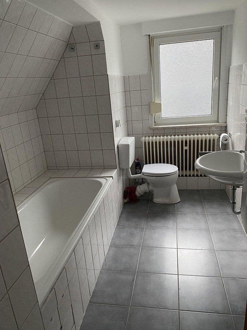 Prenájom bytu 2-izbový 53 m², Friedrichstraße 6, Hückeswagen, Severné Porýnie - Westfálsko Prenájom bytu 2-izbový 53 m², Friedrichstraße 6, Hückeswagen, Severné Porýnie - Westfálsko