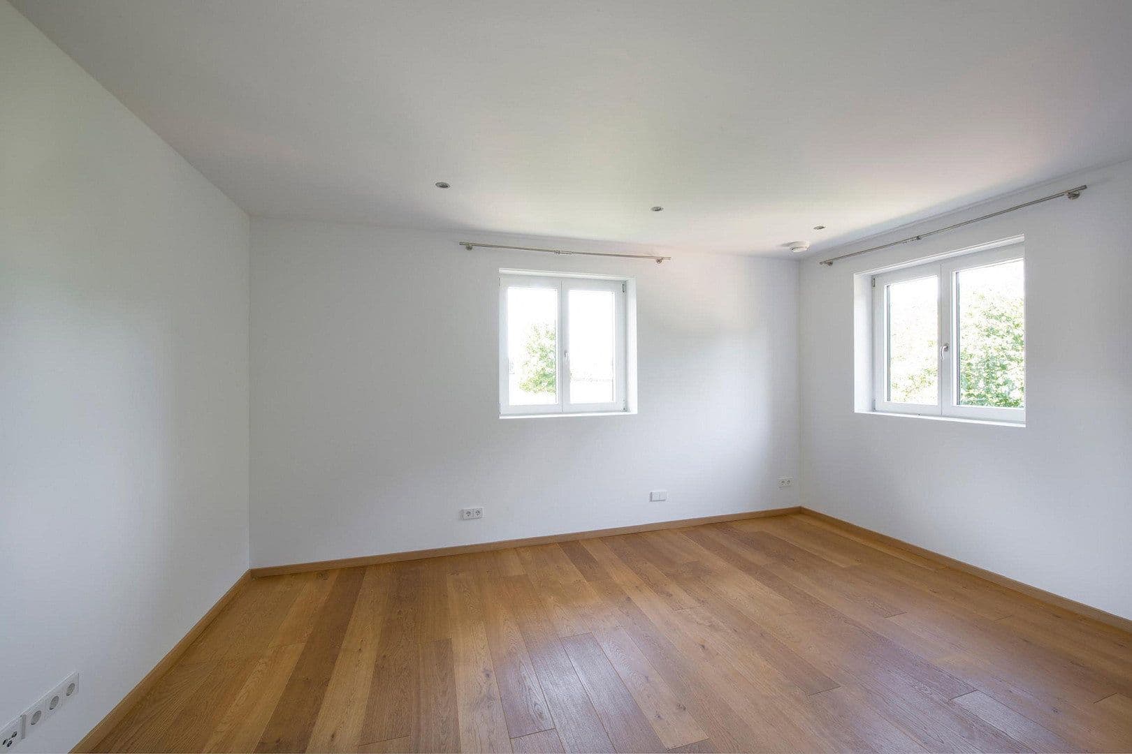 Predaj domu 290 m², pozemok 942 m², Seeshaupt, Bavorsko Predaj domu 290 m², pozemok 942 m², Seeshaupt, Bavorsko