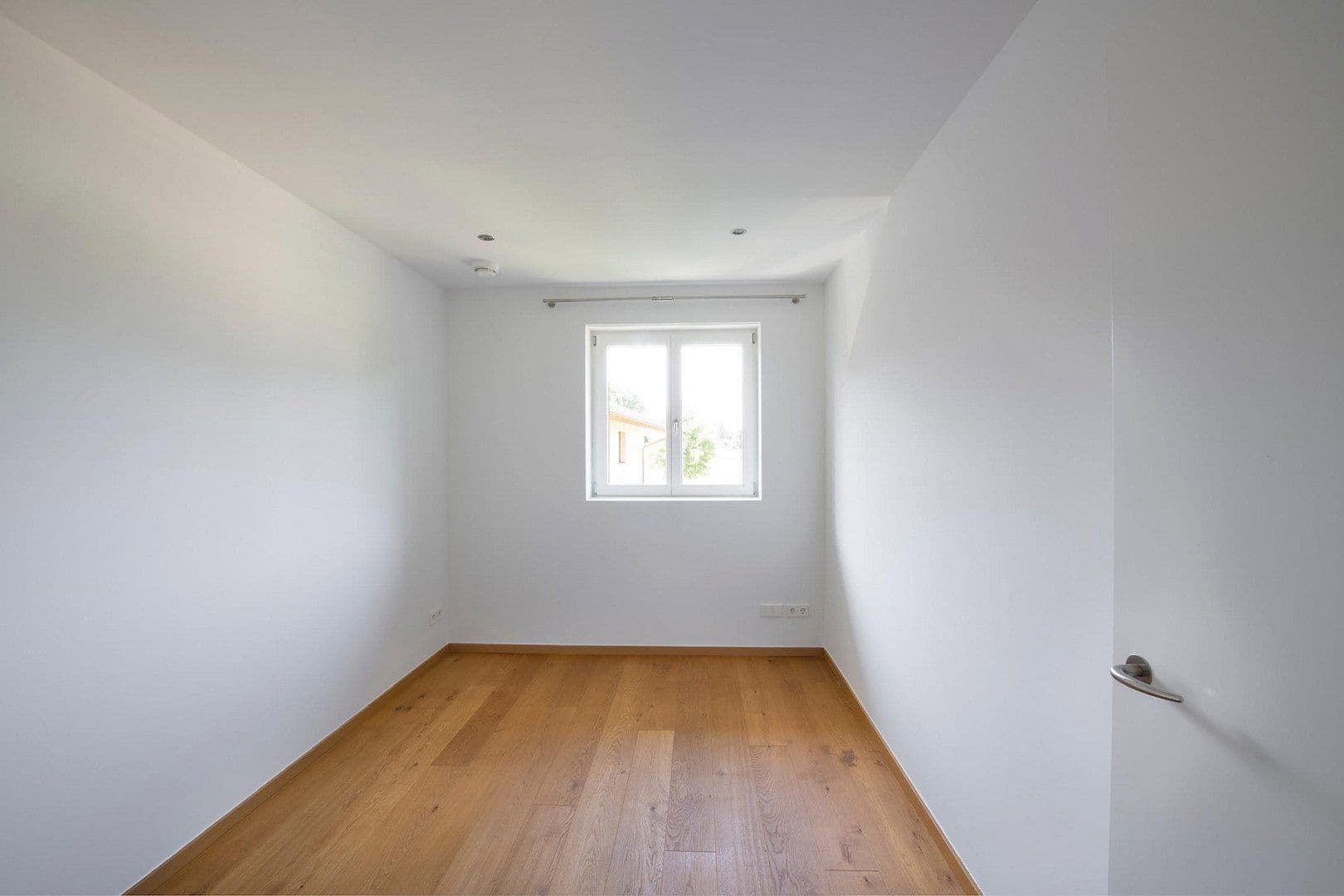 Predaj domu 290 m², pozemok 942 m², Seeshaupt, Bavorsko Predaj domu 290 m², pozemok 942 m², Seeshaupt, Bavorsko