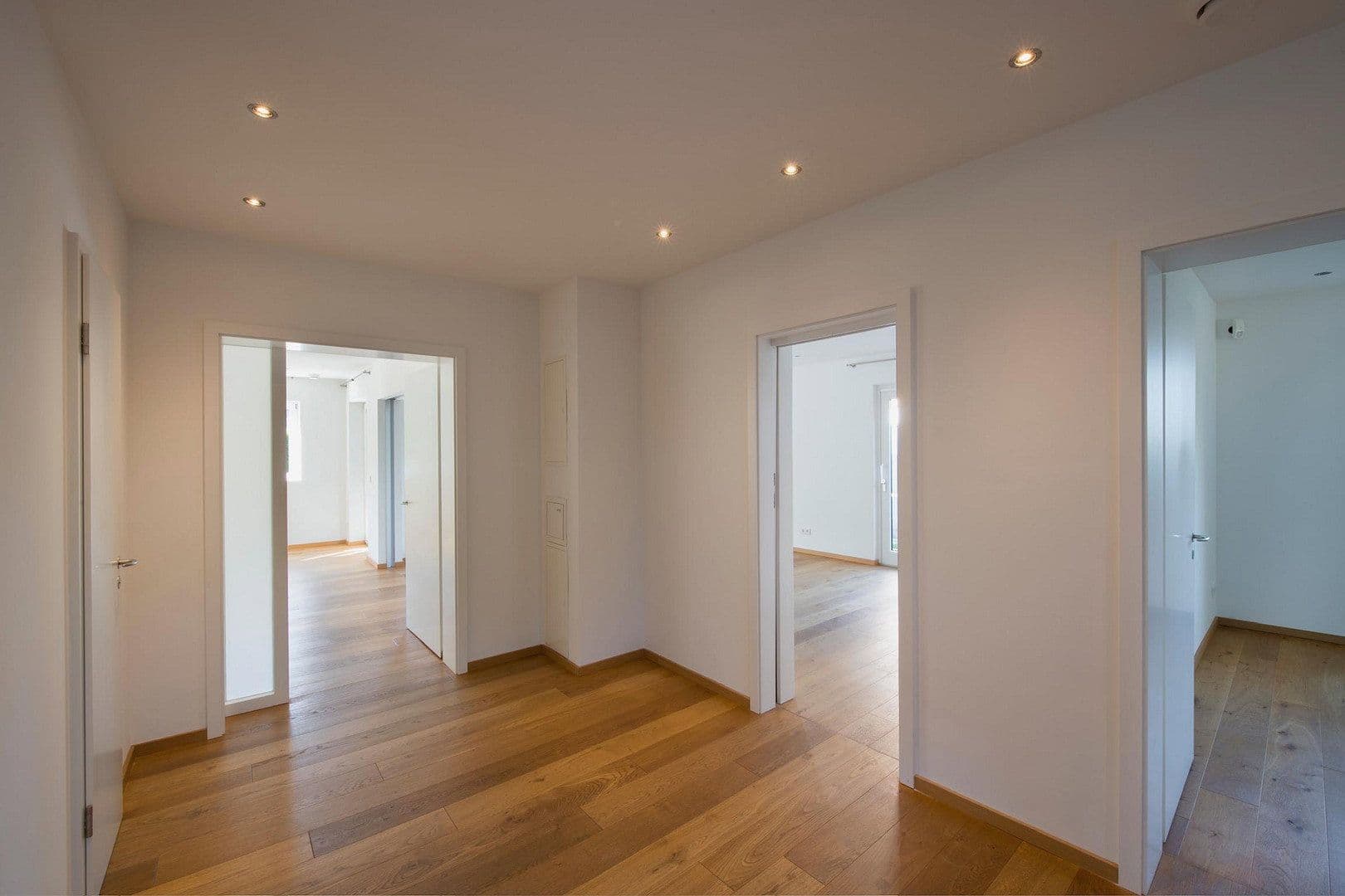 Predaj domu 290 m², pozemok 942 m², Seeshaupt, Bavorsko Predaj domu 290 m², pozemok 942 m², Seeshaupt, Bavorsko