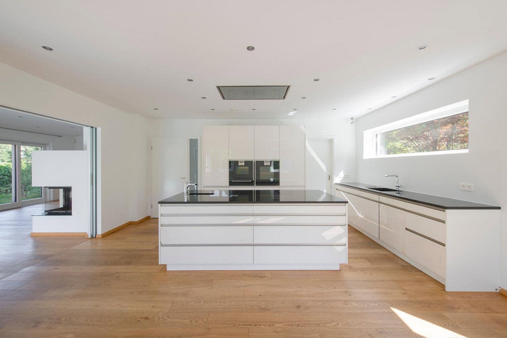 Predaj domu 290 m², pozemok 942 m², Seeshaupt, Bavorsko Predaj domu 290 m², pozemok 942 m², Seeshaupt, Bavorsko
