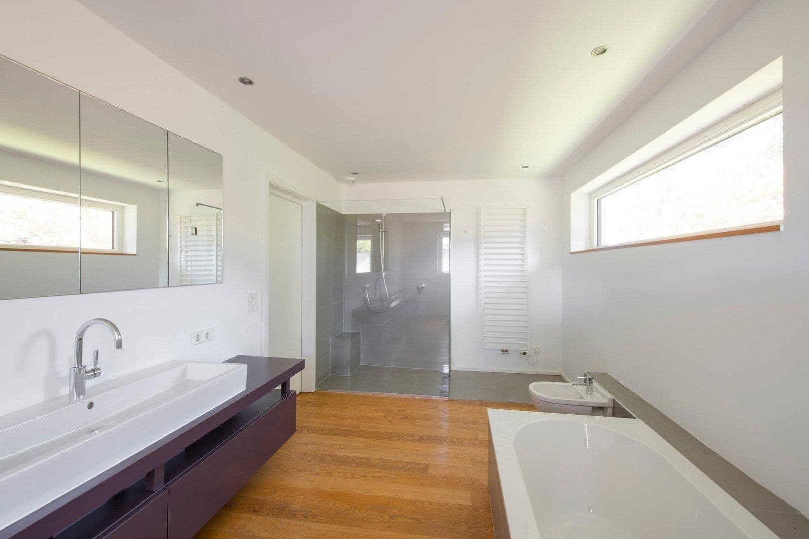 Predaj domu 290 m², pozemok 942 m², Seeshaupt, Bavorsko Predaj domu 290 m², pozemok 942 m², Seeshaupt, Bavorsko