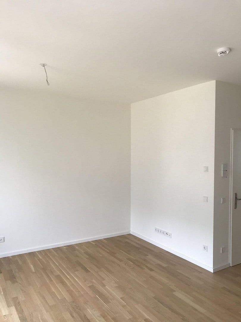 Prenájom bytu 2-izbový 67 m², Hedwig-Porschütz-Straße, Berlin, Berlín Prenájom bytu 2-izbový 67 m², Hedwig-Porschütz-Straße, Berlin, Berlín