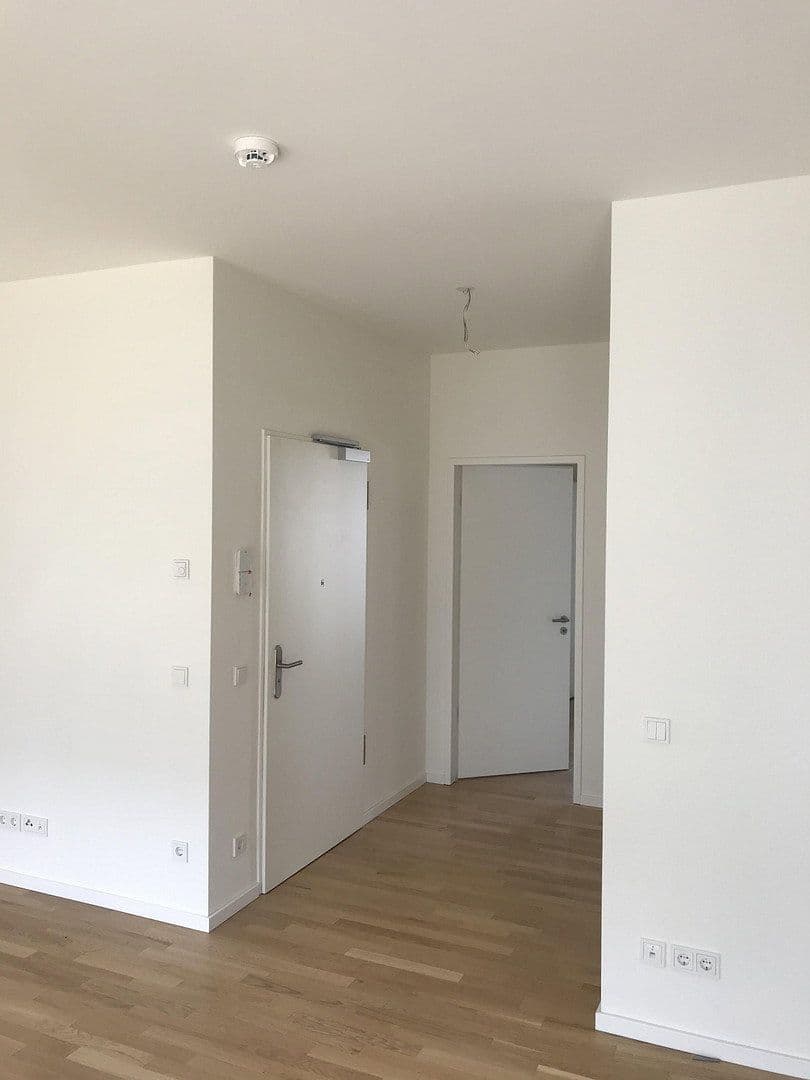 Prenájom bytu 2-izbový 67 m², Hedwig-Porschütz-Straße, Berlin, Berlín Prenájom bytu 2-izbový 67 m², Hedwig-Porschütz-Straße, Berlin, Berlín