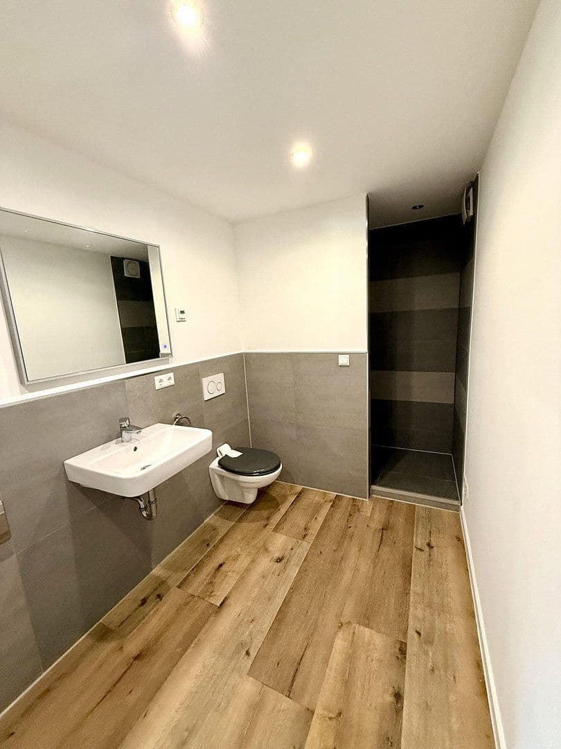 Prenájom domu 160 m², pozemok 1.000 m², Farnweg 3A, Wedemark, Dolné Sasko Prenájom domu 160 m², pozemok 1.000 m², Farnweg 3A, Wedemark, Dolné Sasko