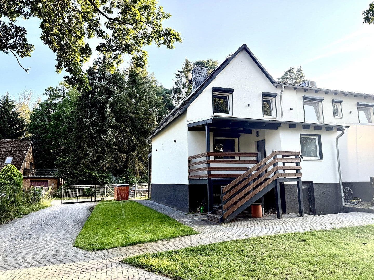 Prenájom domu 160 m², pozemok 1.000 m², Farnweg 3A, Wedemark, Dolné Sasko Prenájom domu 160 m², pozemok 1.000 m², Farnweg 3A, Wedemark, Dolné Sasko