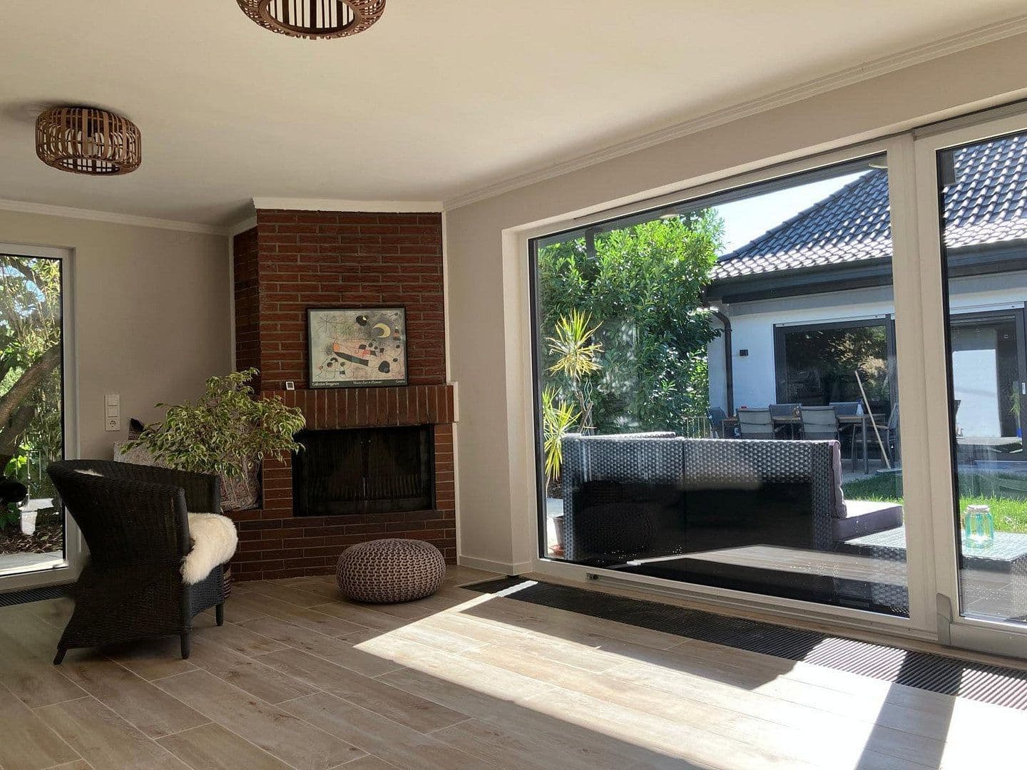 Predaj domu 280 m², pozemok 494 m², Worms, Porýnie-Falcko Predaj domu 280 m², pozemok 494 m², Worms, Porýnie-Falcko