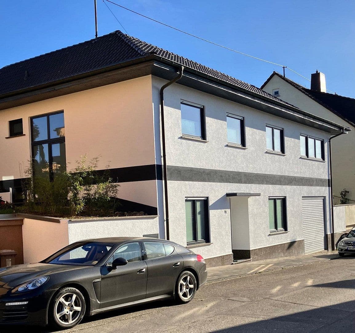 Predaj domu 280 m², pozemok 494 m², Worms, Porýnie-Falcko Predaj domu 280 m², pozemok 494 m², Worms, Porýnie-Falcko