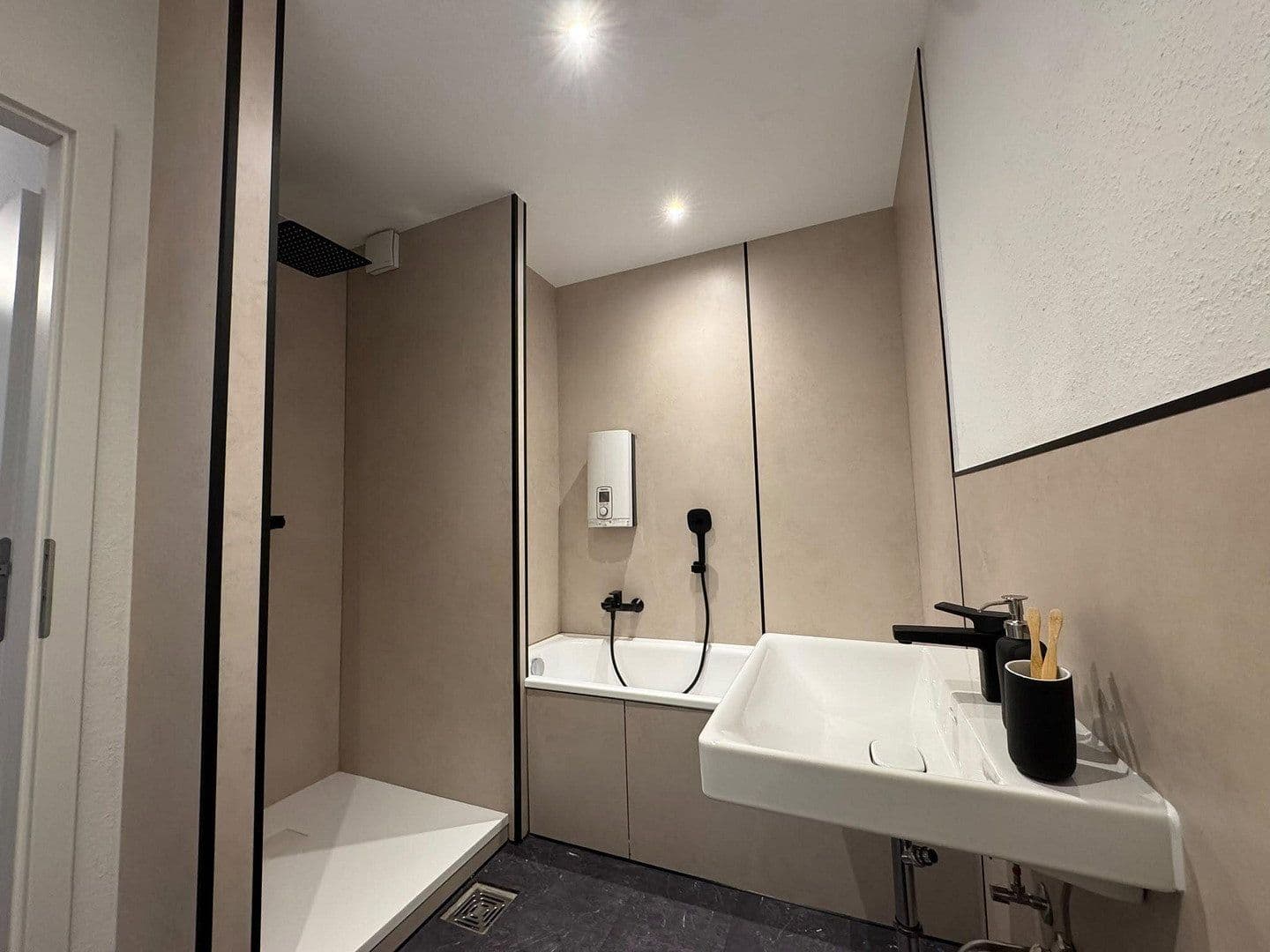 Predaj bytu 3-izbový 95 m², Salierstraße 57, Waiblingen, Bádensko-Wurttembersko Predaj bytu 3-izbový 95 m², Salierstraße 57, Waiblingen, Bádensko-Wurttembersko