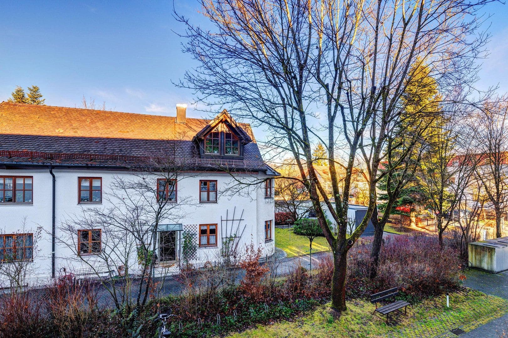 Prenájom bytu 3-izbový 73 m², München, Bavorsko Prenájom bytu 3-izbový 73 m², München, Bavorsko