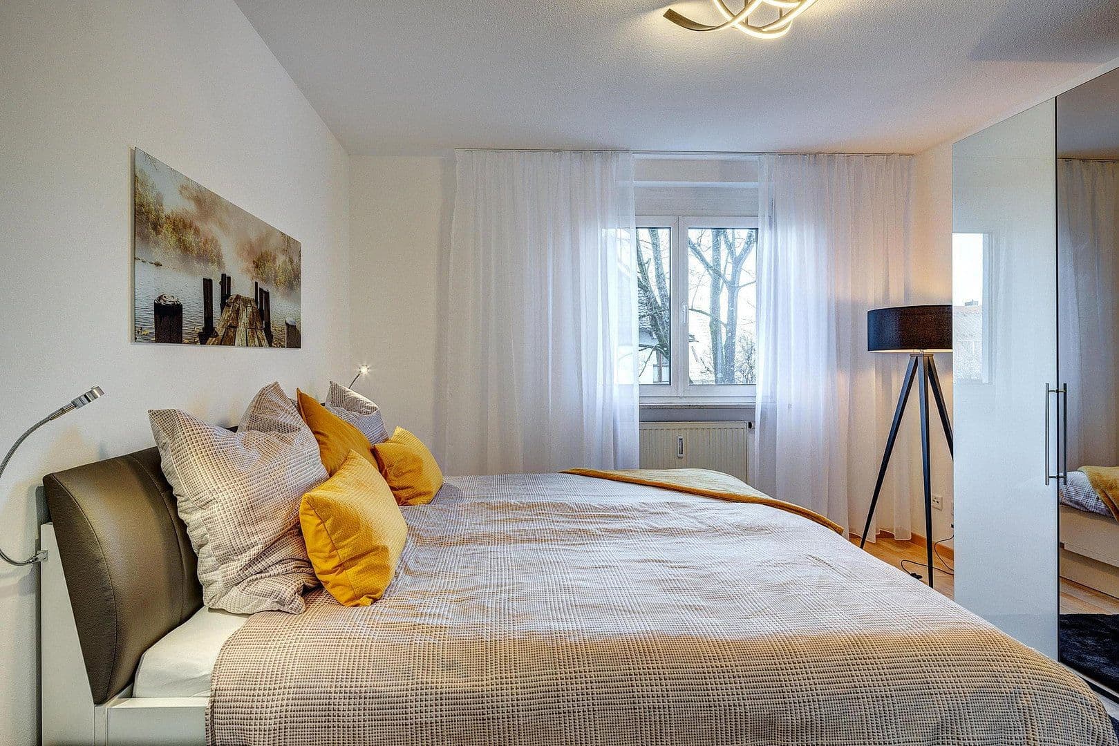 Prenájom bytu 3-izbový 73 m², München, Bavorsko Prenájom bytu 3-izbový 73 m², München, Bavorsko