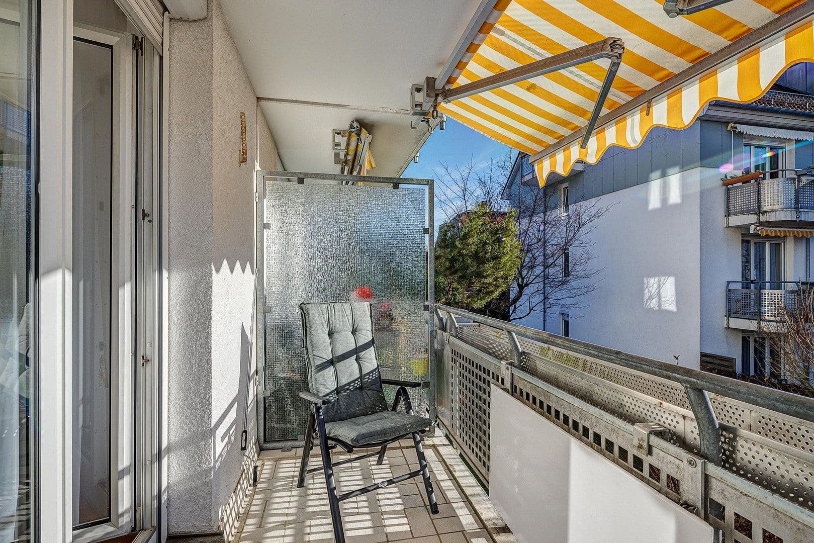 Prenájom bytu 3-izbový 73 m², München, Bavorsko Prenájom bytu 3-izbový 73 m², München, Bavorsko