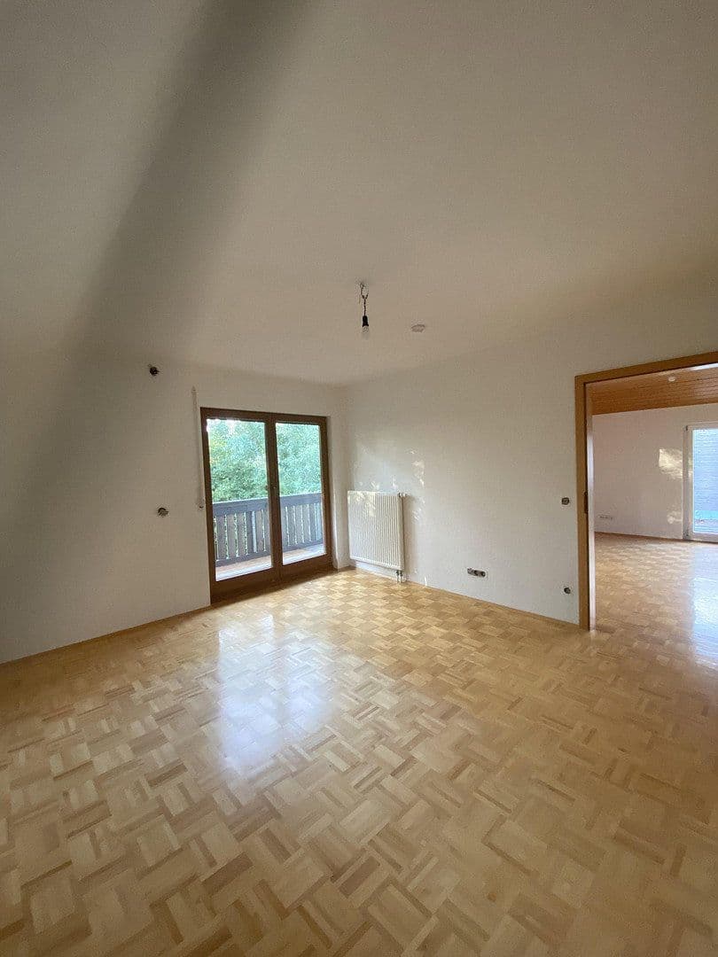 Prenájom domu 180 m², pozemok 700 m², Irsee, Bavorsko Prenájom domu 180 m², pozemok 700 m², Irsee, Bavorsko