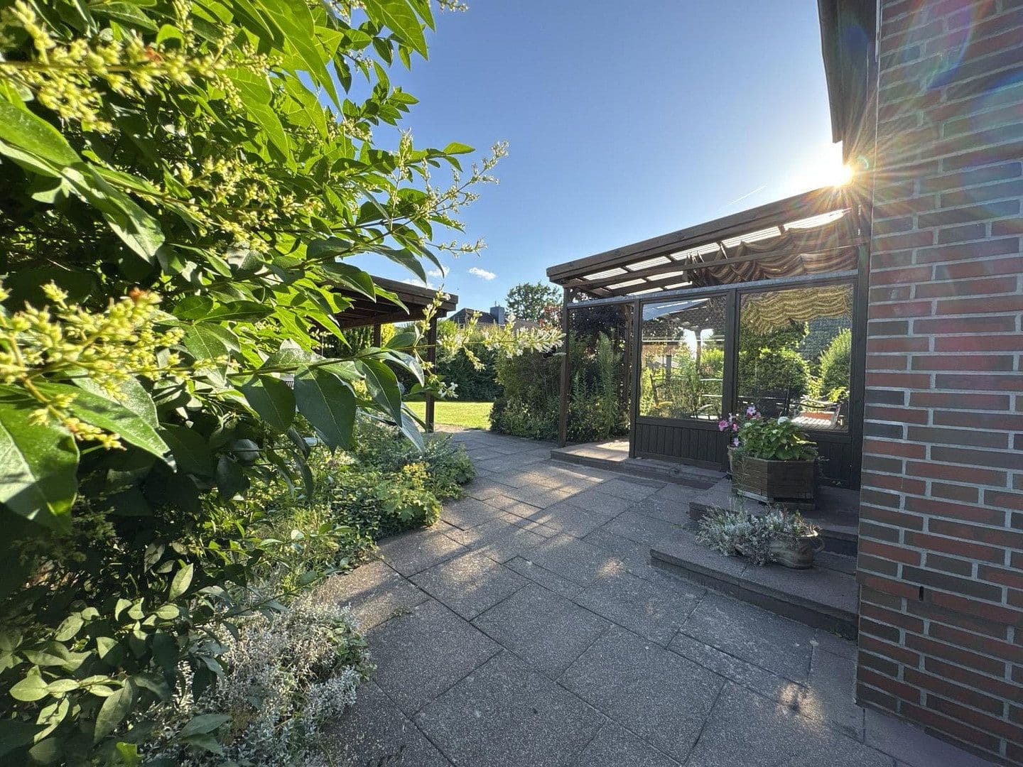 Predaj domu 134 m², pozemok 638 m², Stelle, Dolné Sasko Predaj domu 134 m², pozemok 638 m², Stelle, Dolné Sasko