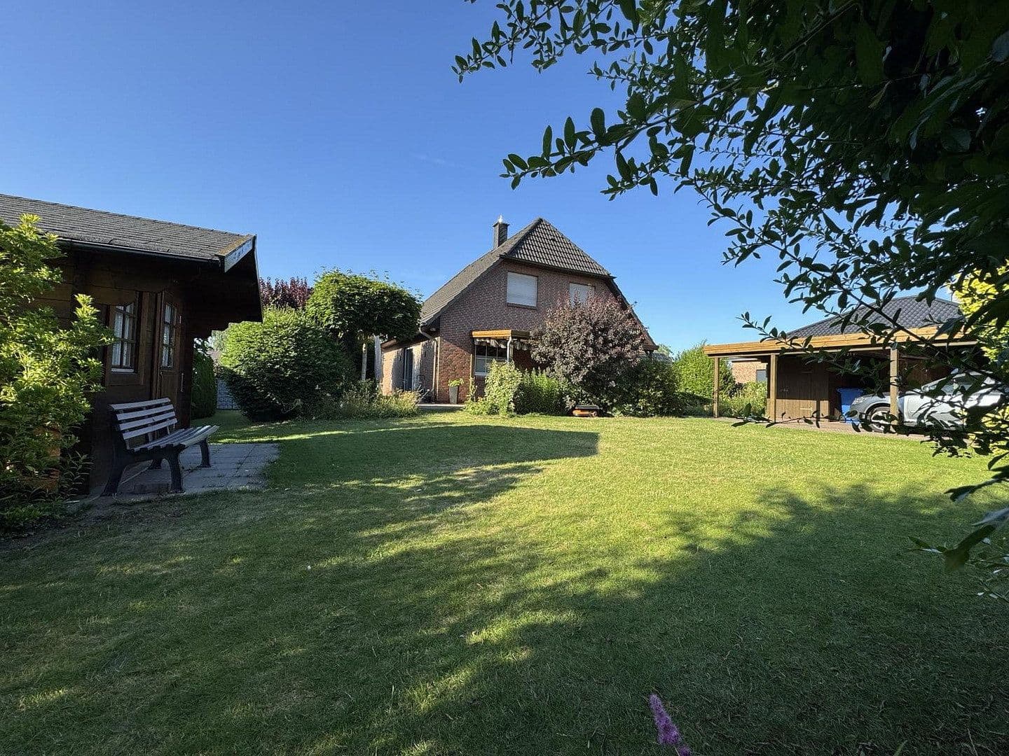 Predaj domu 134 m², pozemok 638 m², Stelle, Dolné Sasko Predaj domu 134 m², pozemok 638 m², Stelle, Dolné Sasko