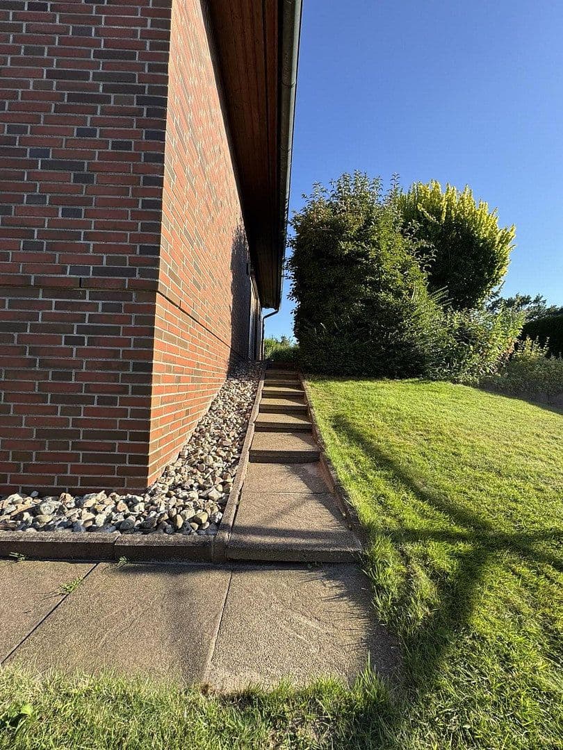 Predaj domu 134 m², pozemok 638 m², Stelle, Dolné Sasko Predaj domu 134 m², pozemok 638 m², Stelle, Dolné Sasko