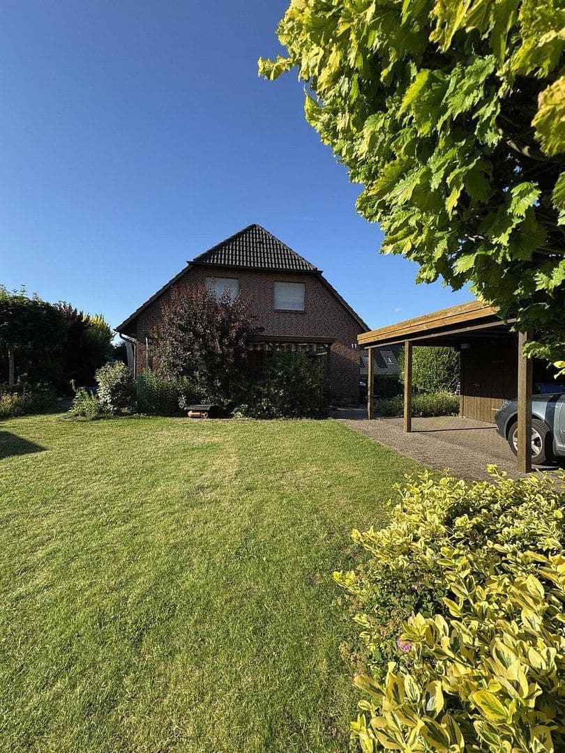 Predaj domu 134 m², pozemok 638 m², Stelle, Dolné Sasko Predaj domu 134 m², pozemok 638 m², Stelle, Dolné Sasko