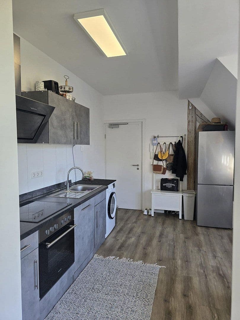 Prenájom bytu 2-izbový 82 m², Osnabrück, Dolné Sasko Prenájom bytu 2-izbový 82 m², Osnabrück, Dolné Sasko