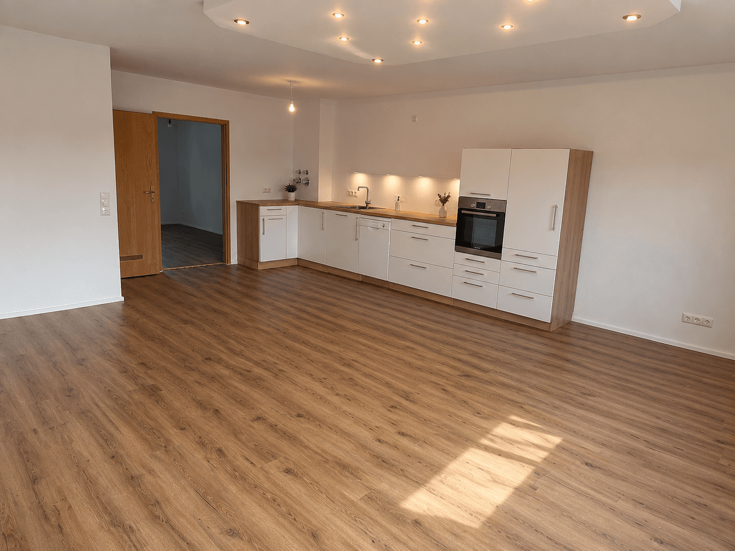 Prenájom bytu 4-izbový 98 m², Betzenstein, Bavorsko Prenájom bytu 4-izbový 98 m², Betzenstein, Bavorsko