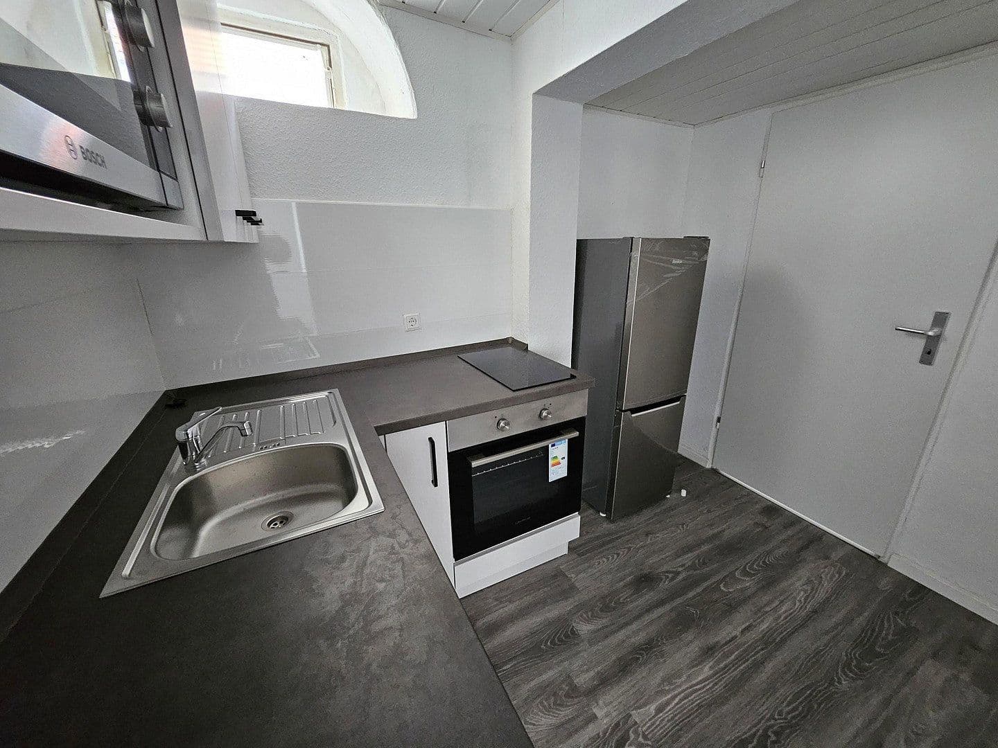 Prenájom bytu 3-izbový 70 m², Hauptstraße 8, Eppertshausen, Hesensko Prenájom bytu 3-izbový 70 m², Hauptstraße 8, Eppertshausen, Hesensko
