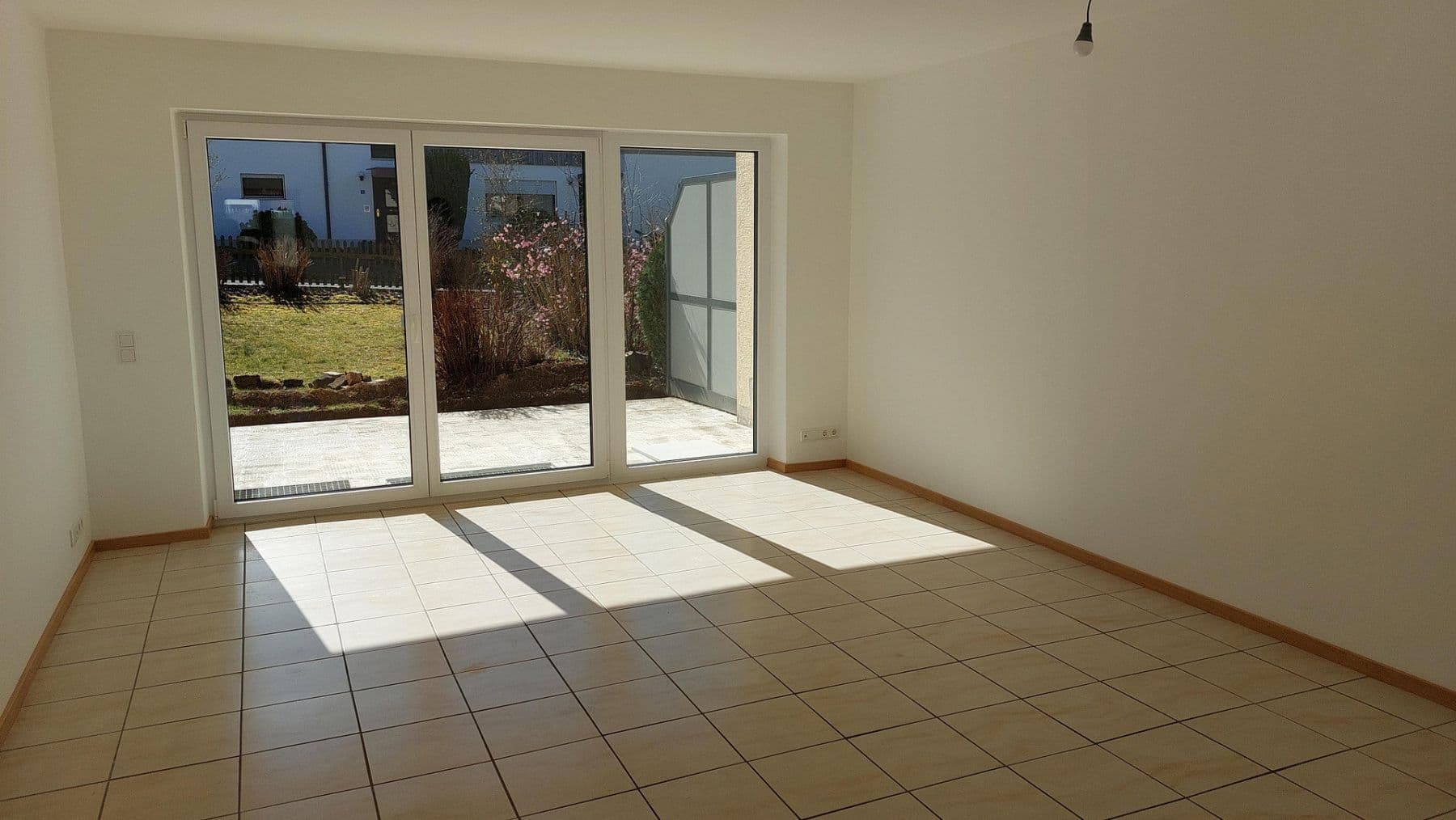 Prenájom domu 122 m², pozemok 422 m², Altomünster, Bavorsko Prenájom domu 122 m², pozemok 422 m², Altomünster, Bavorsko