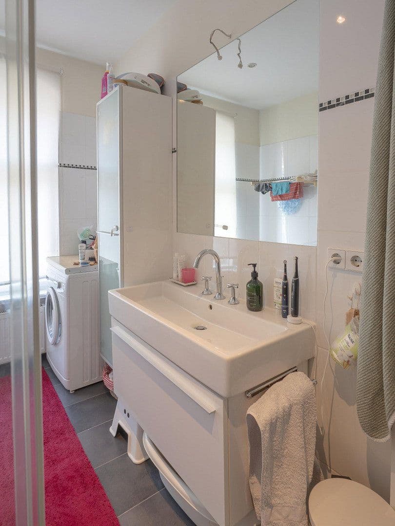 Predaj bytu 4-izbový 129 m², Berlin, Berlín Predaj bytu 4-izbový 129 m², Berlin, Berlín