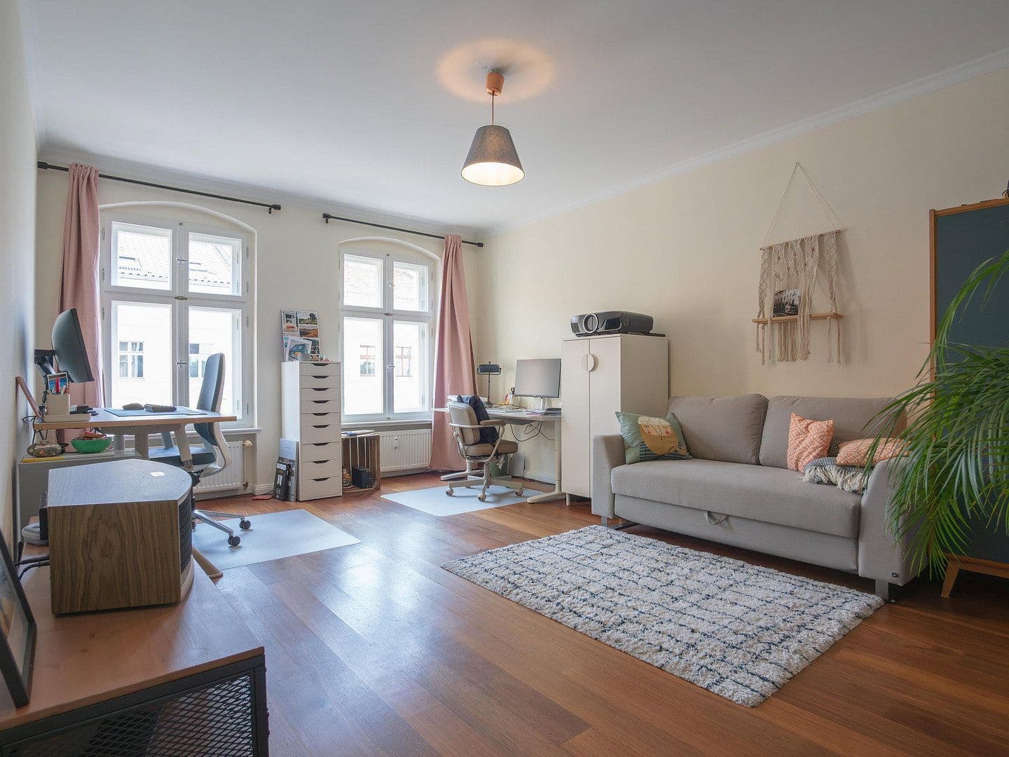 Predaj bytu 4-izbový 129 m², Berlin, Berlín Predaj bytu 4-izbový 129 m², Berlin, Berlín