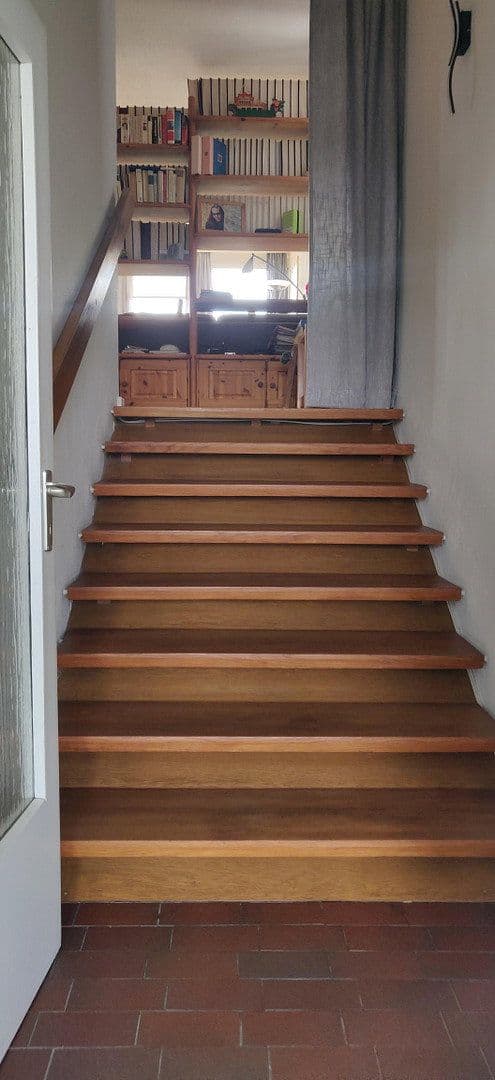 Predaj bytu 4-izbový 125 m², Wegsfeld 42, Hannover, Dolné Sasko Predaj bytu 4-izbový 125 m², Wegsfeld 42, Hannover, Dolné Sasko