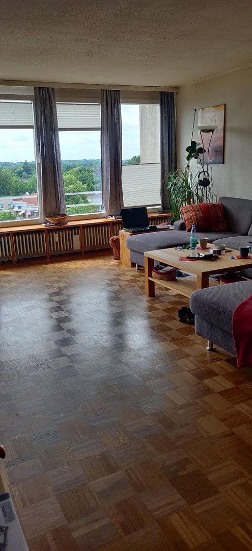 Predaj bytu 4-izbový 125 m², Wegsfeld 42, Hannover, Dolné Sasko Predaj bytu 4-izbový 125 m², Wegsfeld 42, Hannover, Dolné Sasko