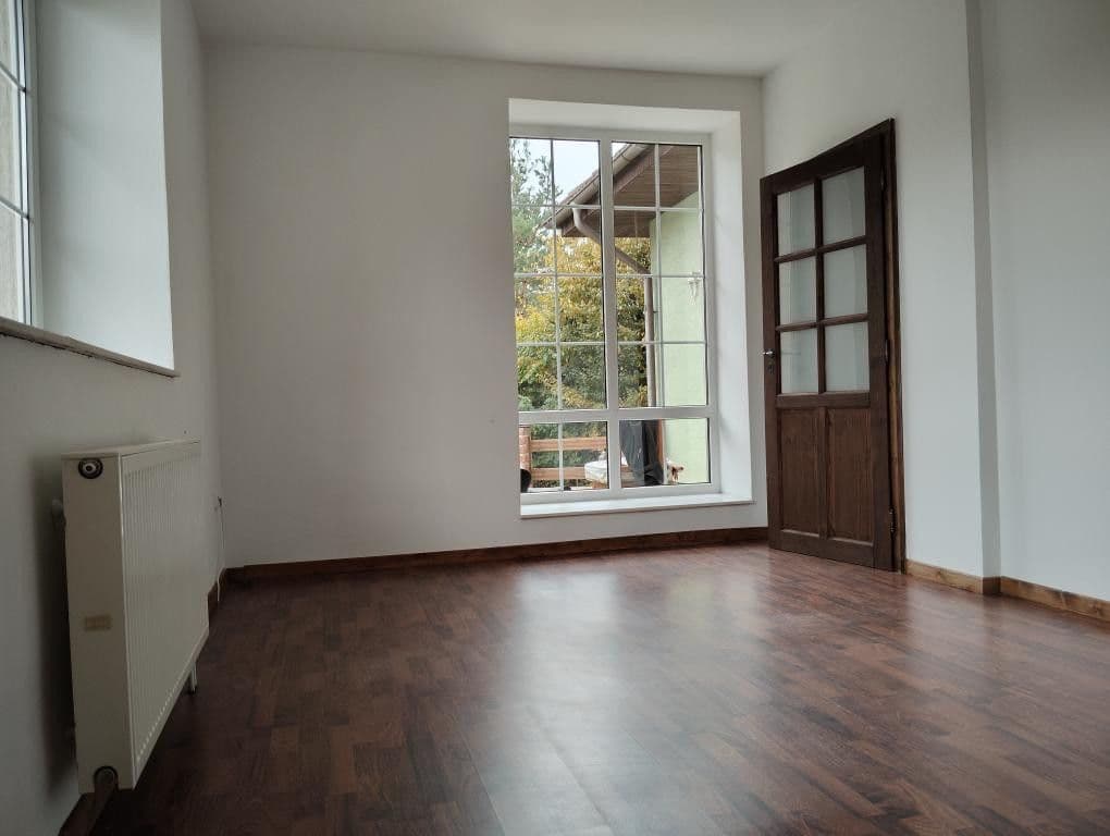 Prenájom bytu 2-izbový 95 m², Libčany, Královéhradecký kraj Prenájom bytu 2-izbový 95 m², Libčany, Královéhradecký kraj