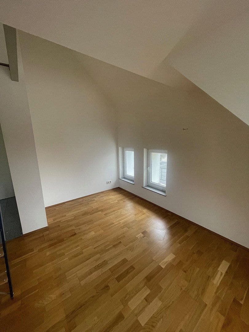 Prenájom bytu 2-izbový 50 m², Am Wald 124, Düsseldorf, Severné Porýnie - Westfálsko Prenájom bytu 2-izbový 50 m², Am Wald 124, Düsseldorf, Severné Porýnie - Westfálsko